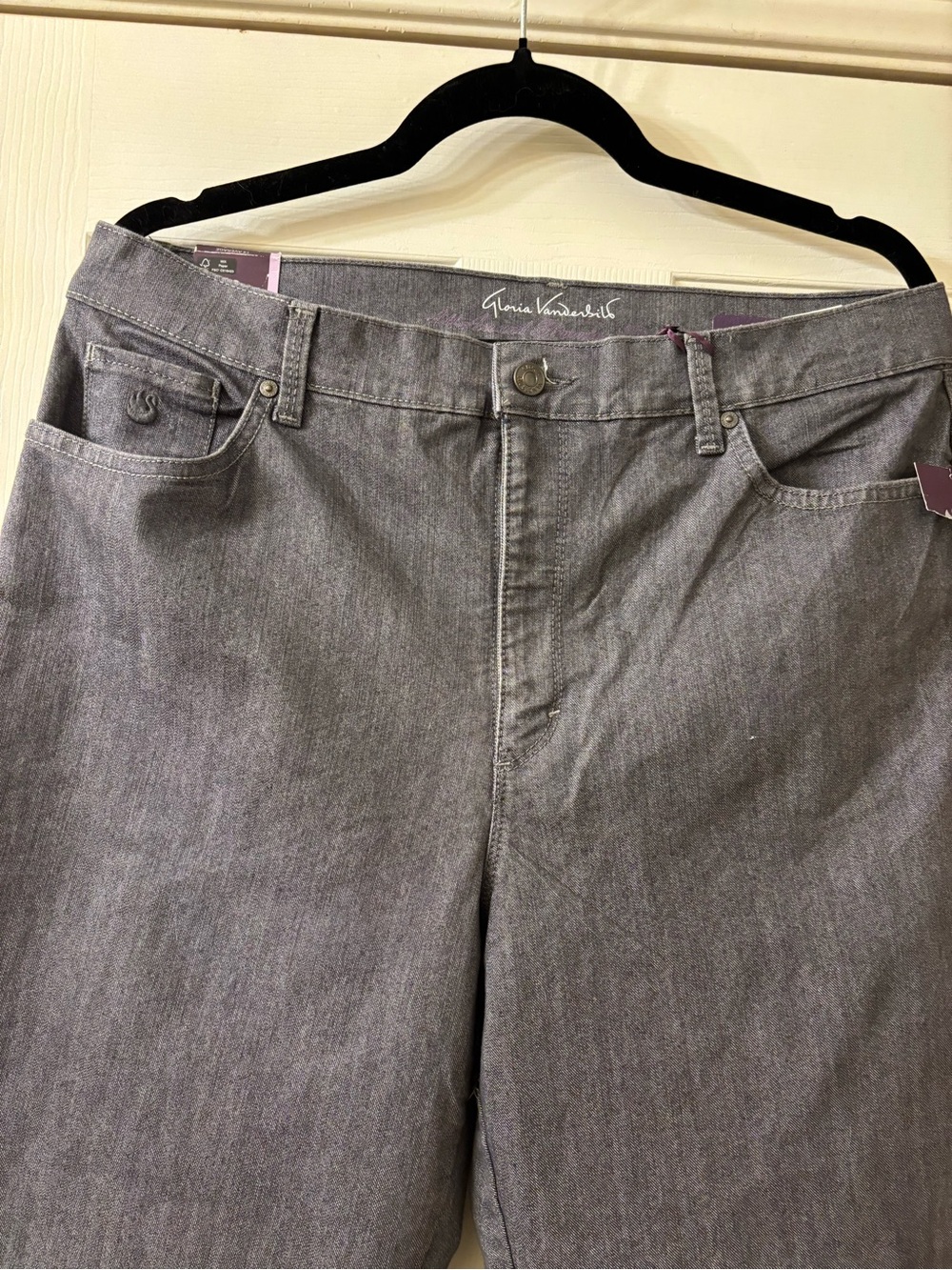 Gloria Vanderbilt Amanda Jeans Size 14 NWT